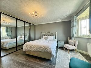 Photo 6- click for photo gallery